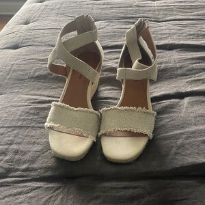 Brand new Wedges size 7.5. Lucky Brand
